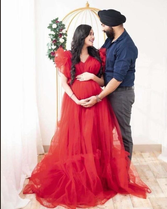 Elegant Maternity Gown - Red Tulle Dress
