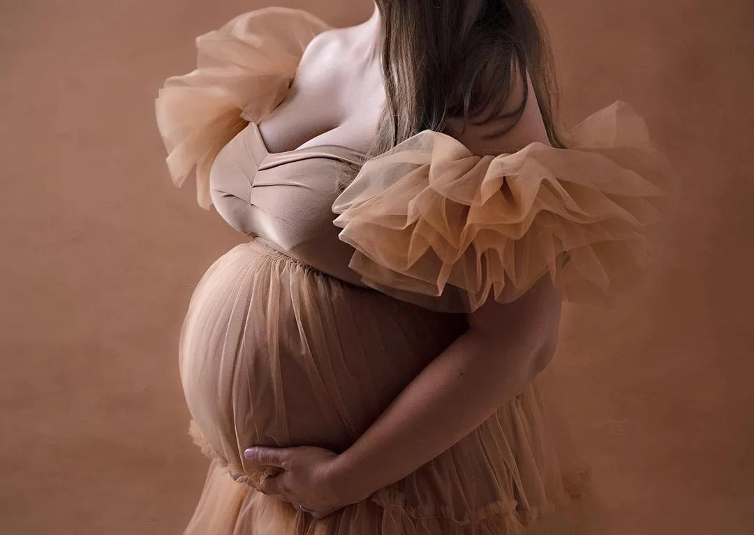 Elegant Maternity Soft Tulle Gown